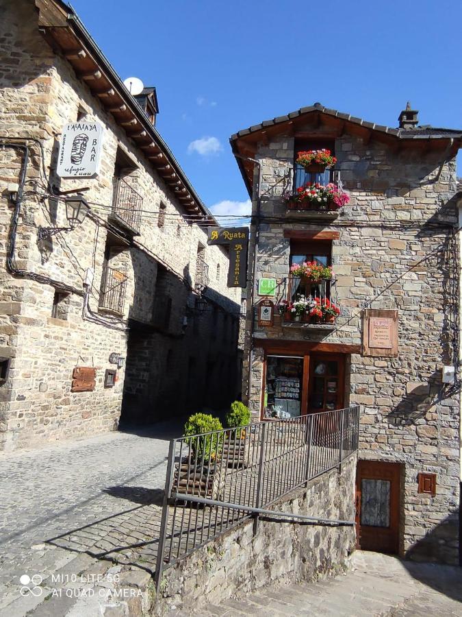 Casa A Ruata Villa Torla Exterior foto