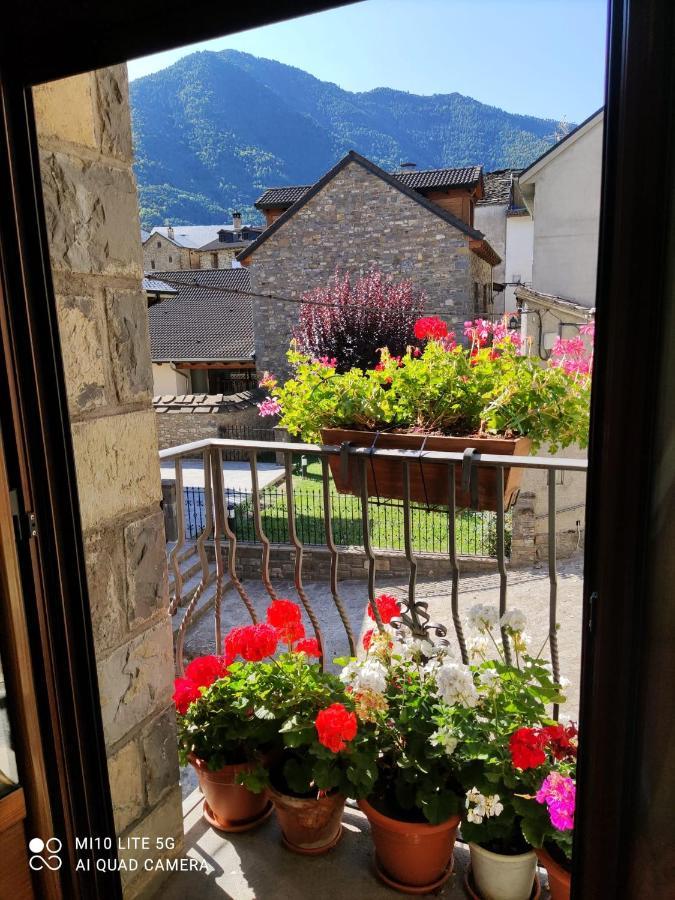 Casa A Ruata Villa Torla Exterior foto