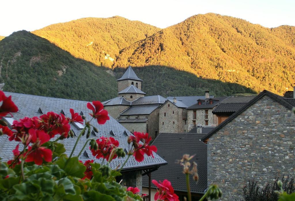 Casa A Ruata Villa Torla Exterior foto